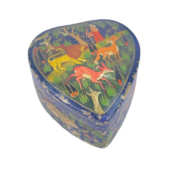 Hand-Painted Heart Shaped Decorative Box With Forest Animal Scene from India - Picture 3 of 12